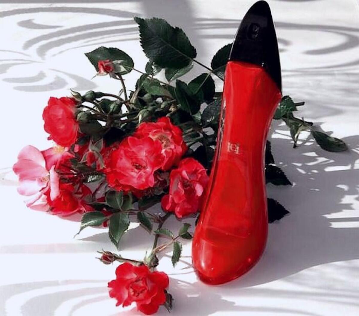 Good Floral & Wedding Decor Supply Photos - عطر كارولينا هيريرا فيري جود جيرل